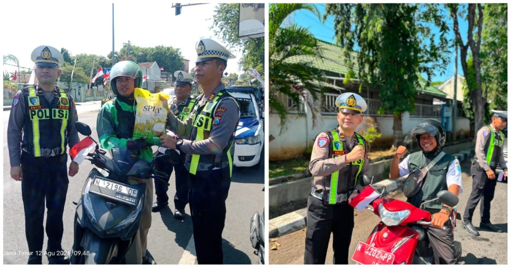 Sambut Hari Kemerdekaan, Satlantas Polres Probolinggo Kota Bagikan Bendera Merah Putih dan Sembako Untuk Pengguna Jalan Tertib Lalulintas